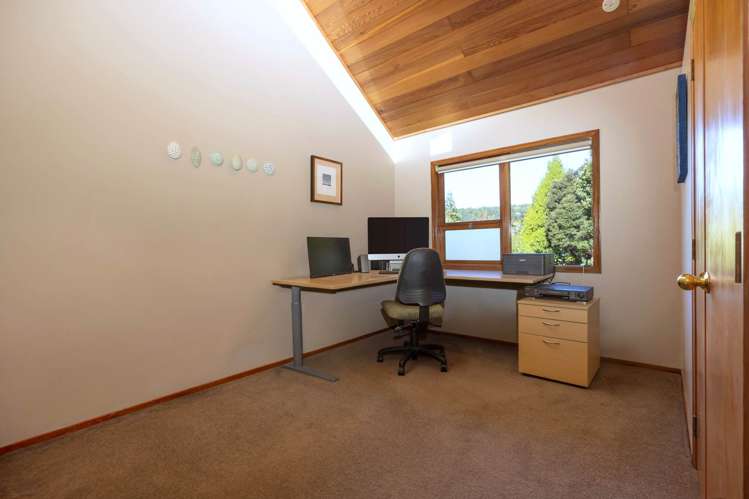 11a Longfellow Parade Glen Eden_21
