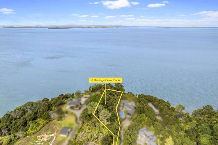 6 Herrings Cove Place_0