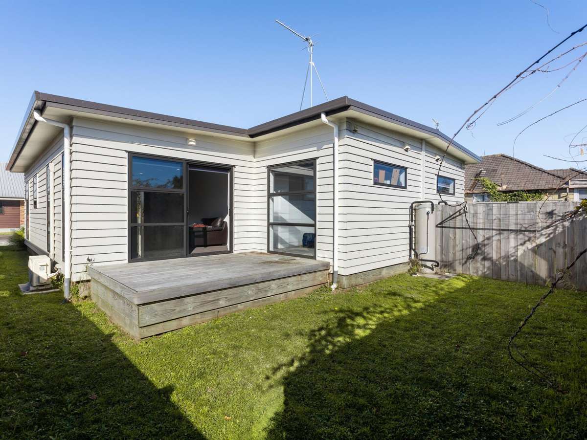 1/4 Searancke Place_2