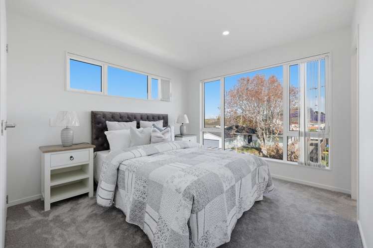 33 Sorrel Crescent Bucklands Beach_18