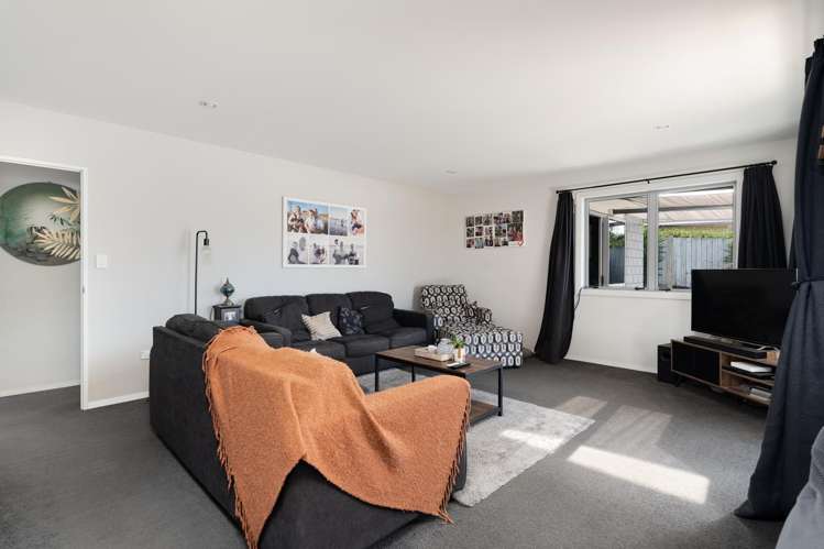 35 Fairfax Crescent Pyes Pa_6