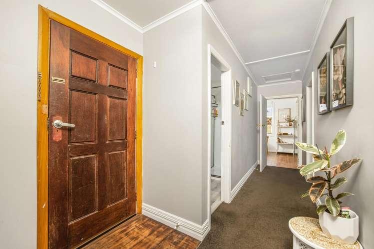 94 Caldwell Street Brockville_5