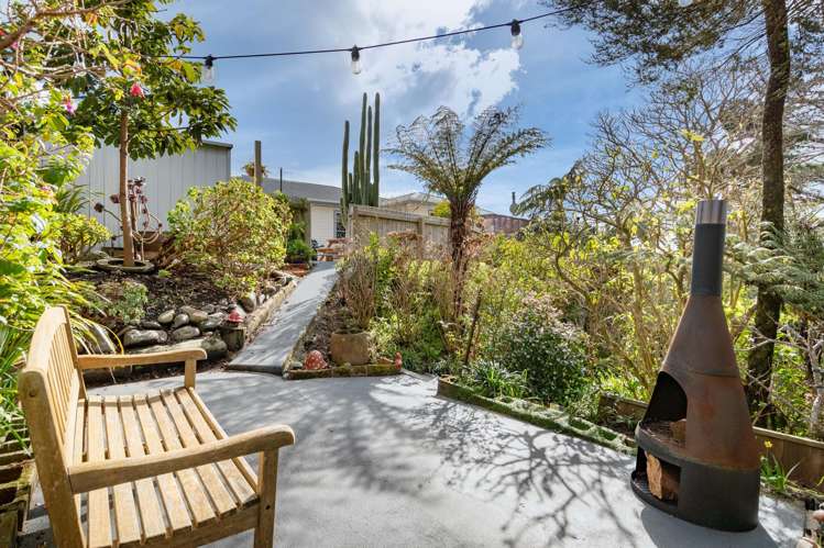 27 Amundsen Grove Stokes Valley_17
