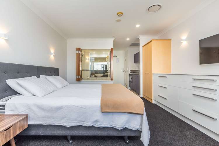 6p/100 Greys Avenue Auckland Central_7