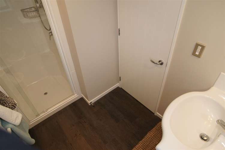 40 Waterford Avenue Northwood_16