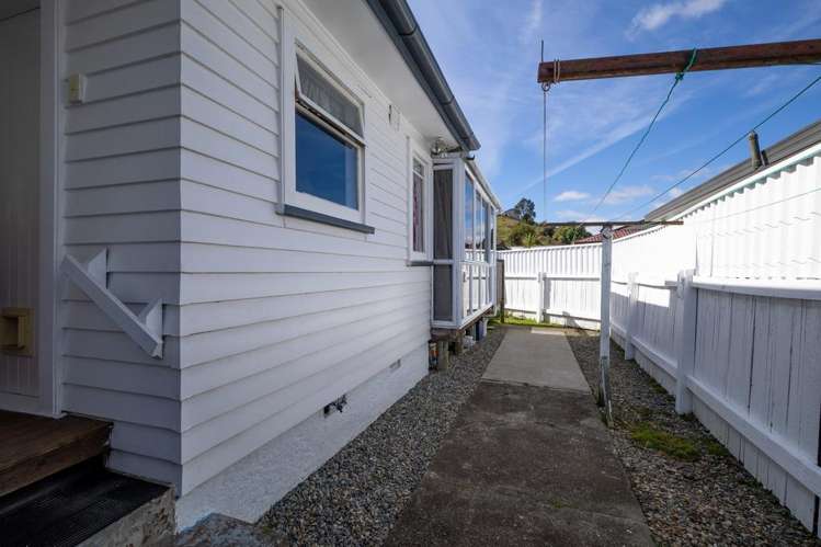 6 Rimu Street Toi Toi_14