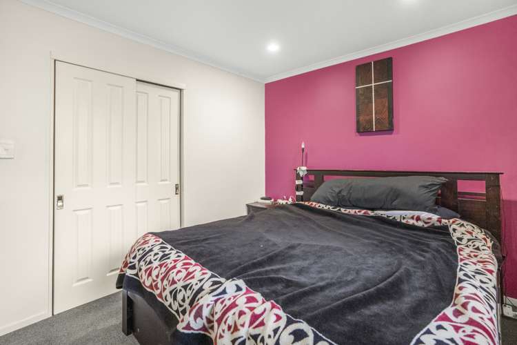 1/11 Topeka Grove Totara Park_5