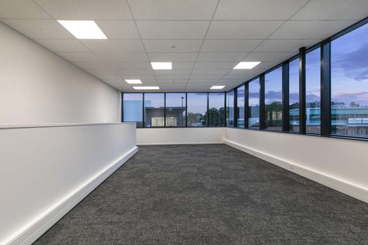 1-8/11 Triton Drive Albany_9