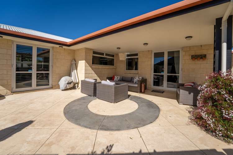 41 Cambelldon Crescent Stoke_19