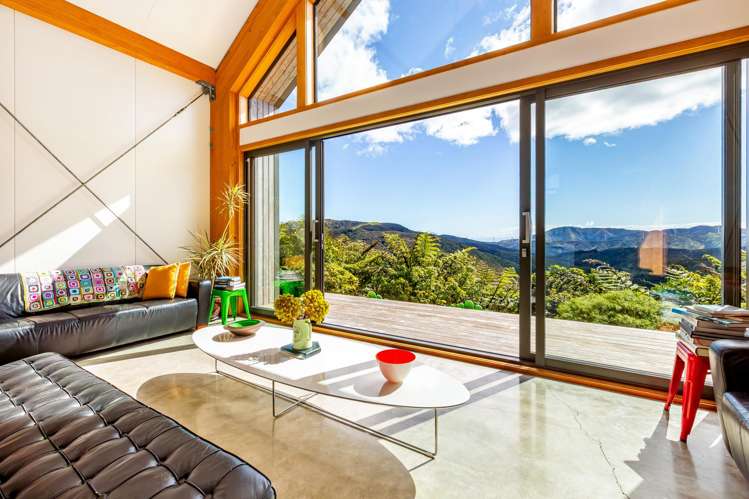 80 Southernthread Road Brooklyn_9