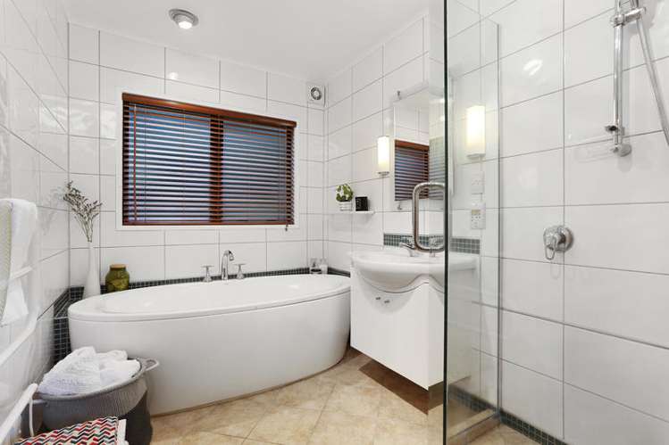 280 Shaw Road Titirangi_16