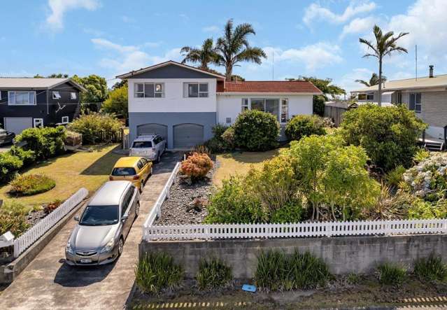 12 Seaview Road Ruakākā_1