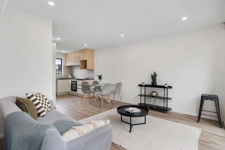 43 Friesian Drive Mangere_3