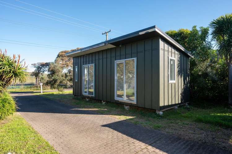 225 Clifton Road Te Awanga_13