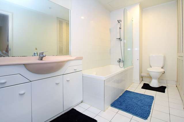 8c/6 Whitaker Place Grafton_2