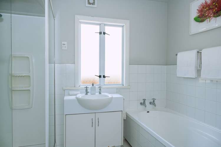 54 Hawthorn Avenue Mornington_16