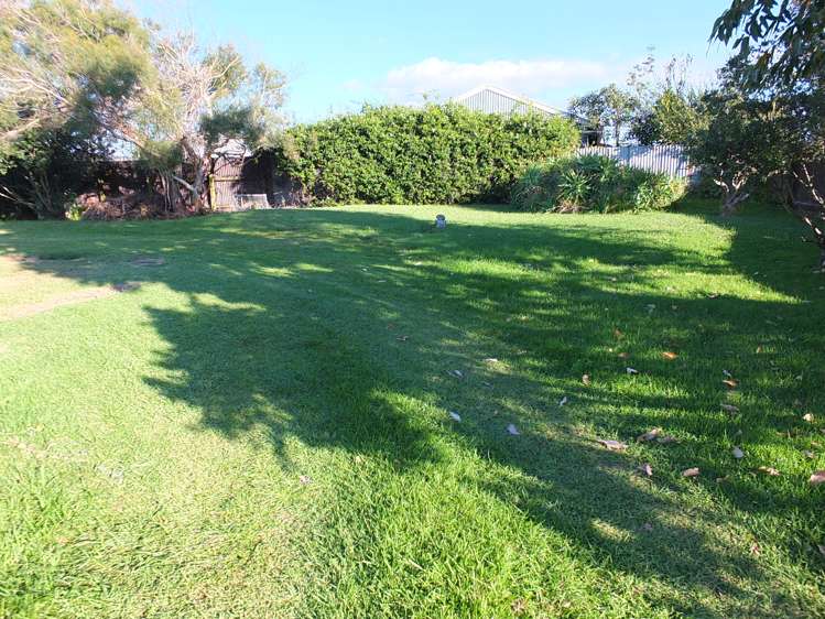 34 Pratt Avenue Foxton Beach_23