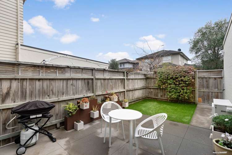 47 Bluegrey Avenue Stonefields_14