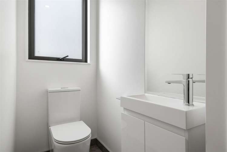 8/14 Williamson Avenue Belmont_18