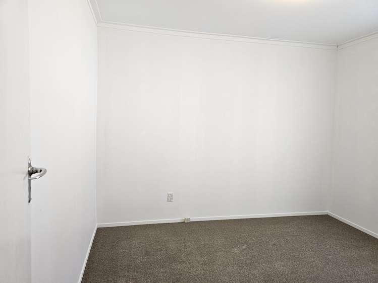 15 Main Road Whataroa_12