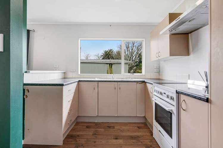 49a Springs Road_5