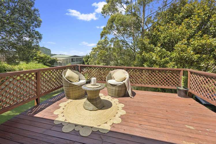 2/149 Glengarry Road Glen Eden_17