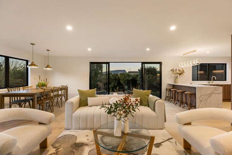 86 Meadowstone Drive Wanaka_1