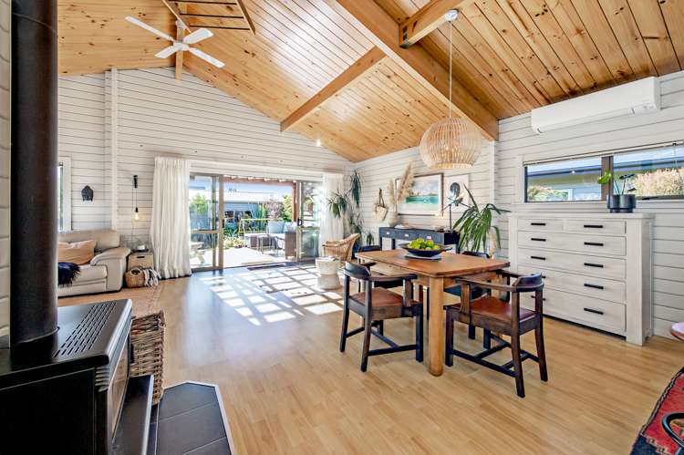 11 Swindells Road Waikuku Beach_13