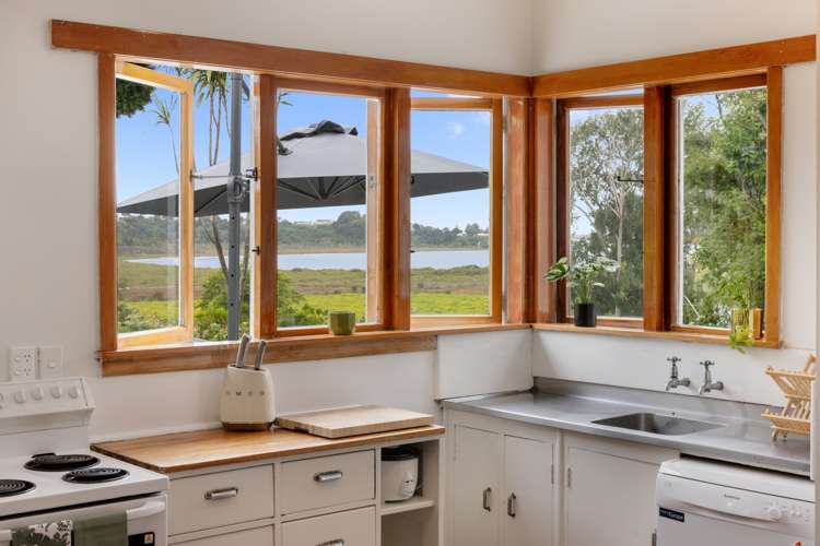 6a Waikareao Way Brookfield_6