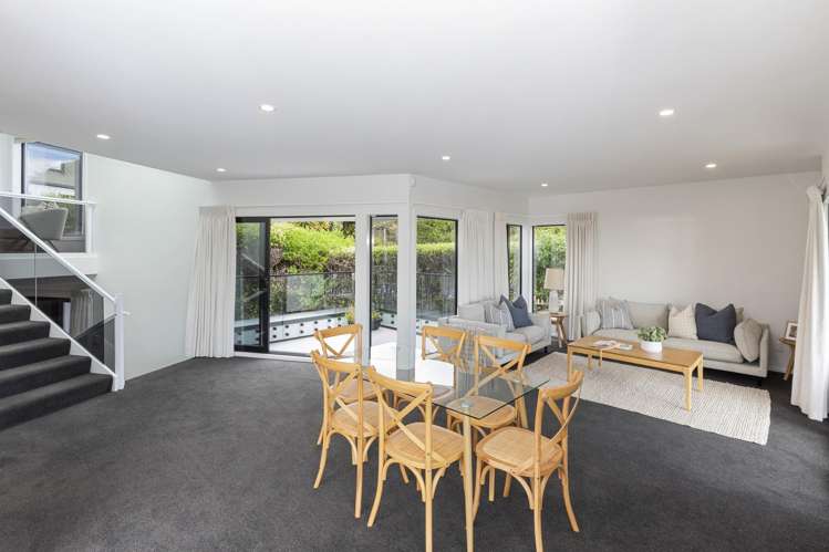 2/11 Belleview Terrace Mount Pleasant_8
