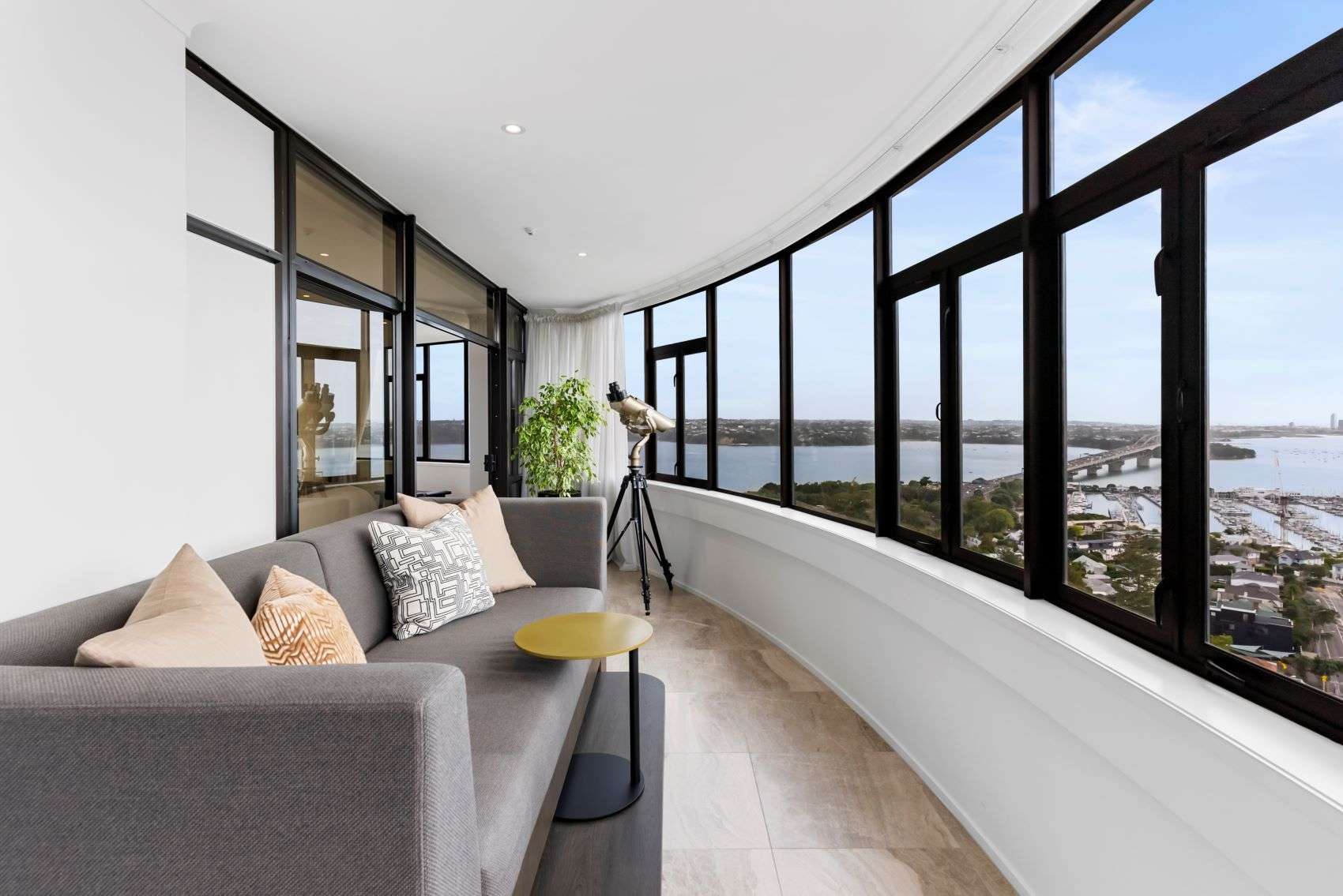 15/10 Shelly Beach Road in St Marys Bay, Auckland
