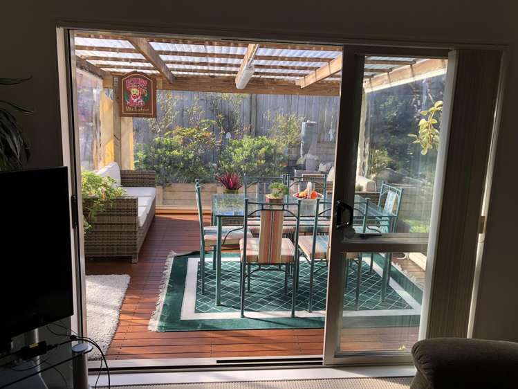 17 Plantation Avenue Flat Bush_5