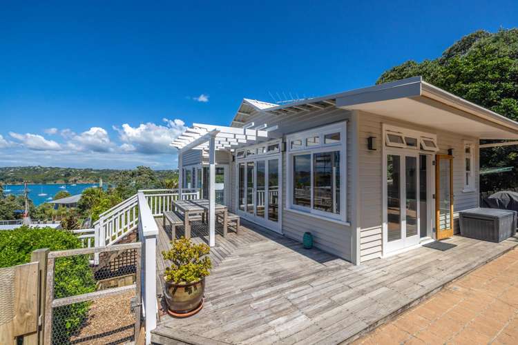 27 Korora Road Oneroa_2