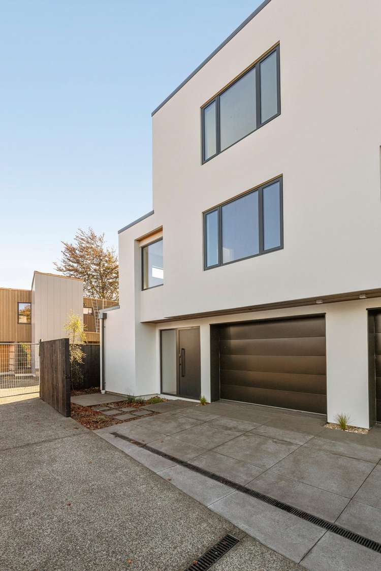 3/11 Carlton Mill Road Merivale_20