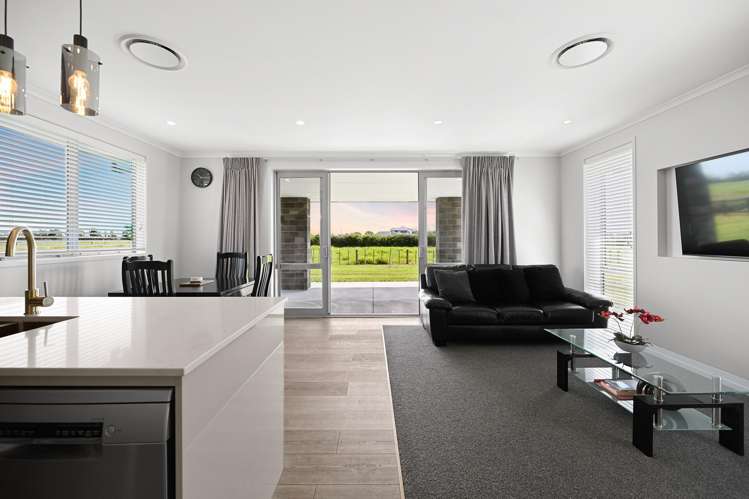 385 Greenhill Road Puketaha_39