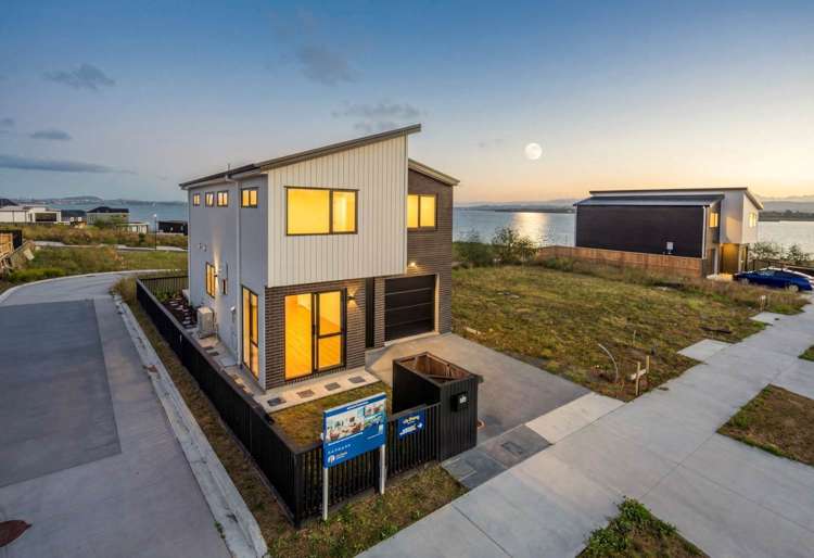 74 Picnic Point Road Hobsonville_0