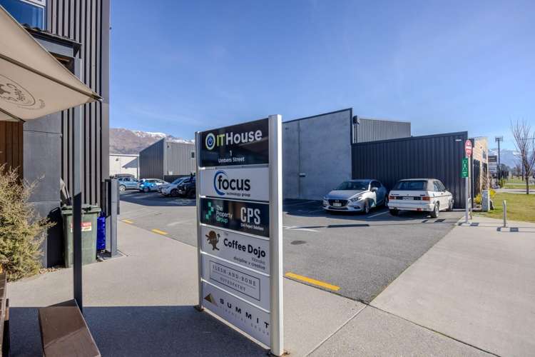 1 Umbers Street Wanaka_27