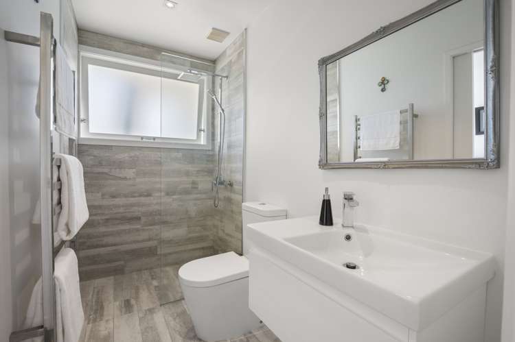 39 Tiri Road Oneroa_21