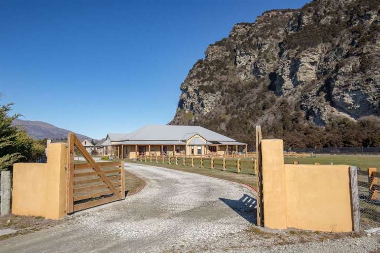 16 Old Racecourse Road Albert Town_8