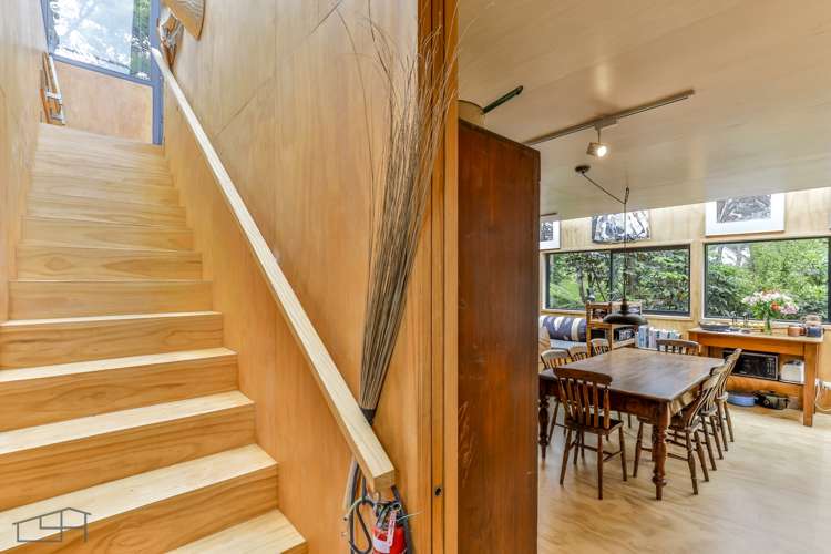 27 Longfellow Parade Glen Eden_13