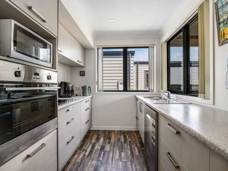 136/61 Golden Sands Drive Papamoa Beach_7