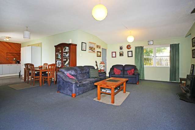 8a Edinburgh Street Tuakau_3