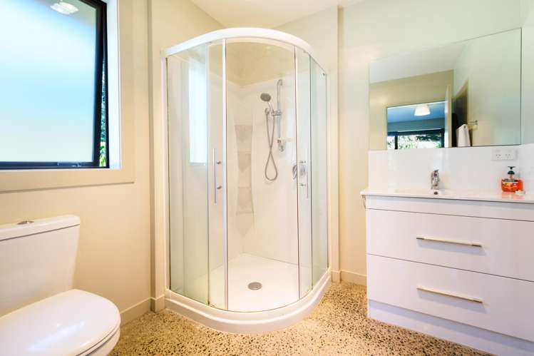 49 Parrs Road Bunnythorpe_20