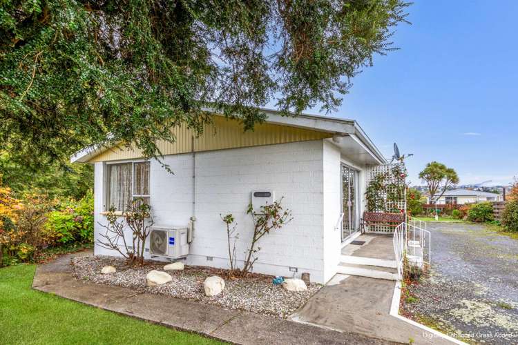 9 Dale Crescent Gore Surrounds_4