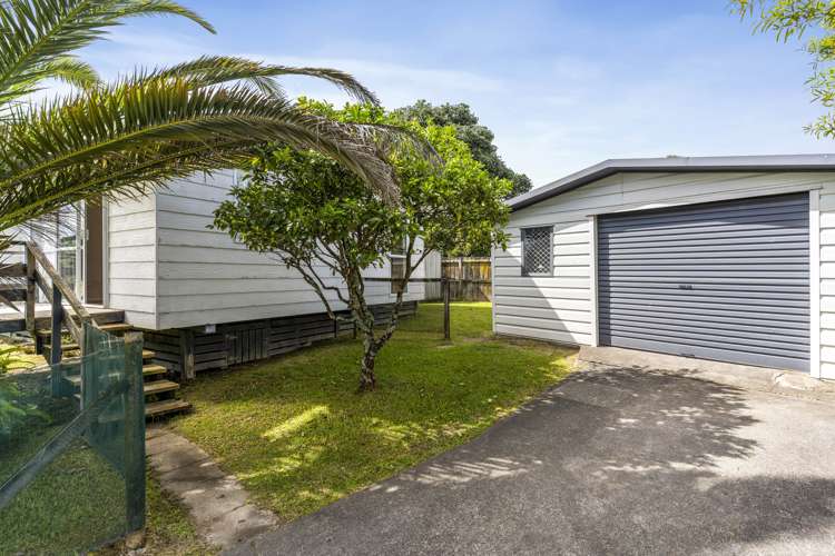 9 Taioma Crescent Te Atatu Peninsula_13