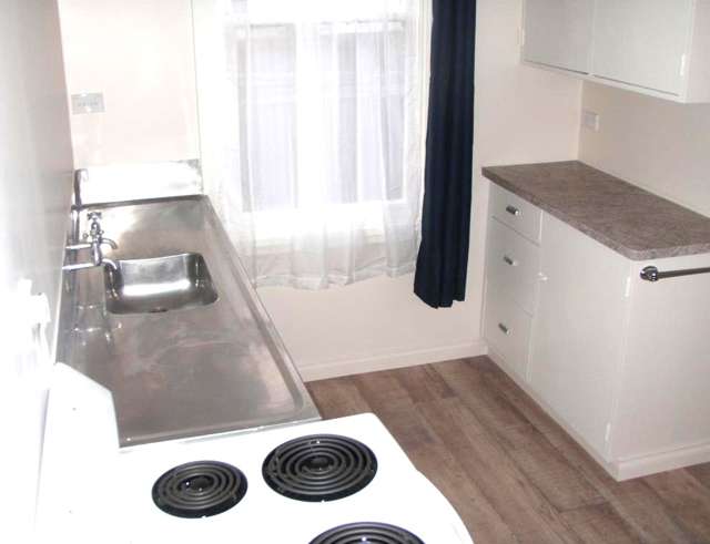 Flat 3/106 Bannister Street 10754_2
