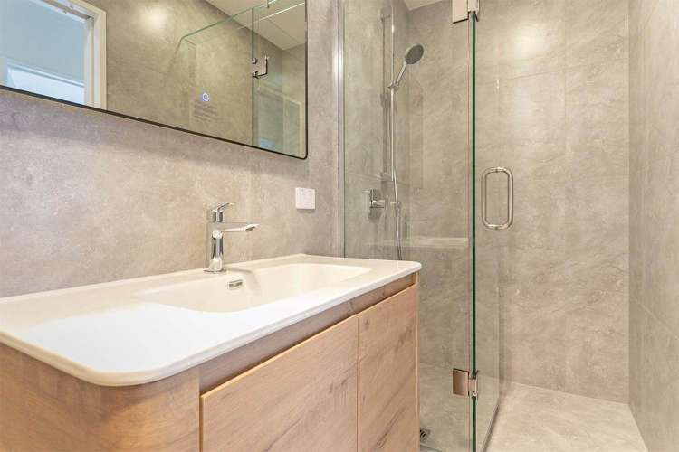 32B Windermere Crescent Blockhouse Bay_9