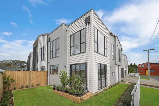 6 Dunkirk Road Panmure_1