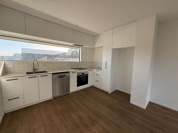 1/26 Leybourne Circle Glen Innes_4