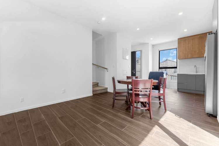 36 Puwha Street Massey_11